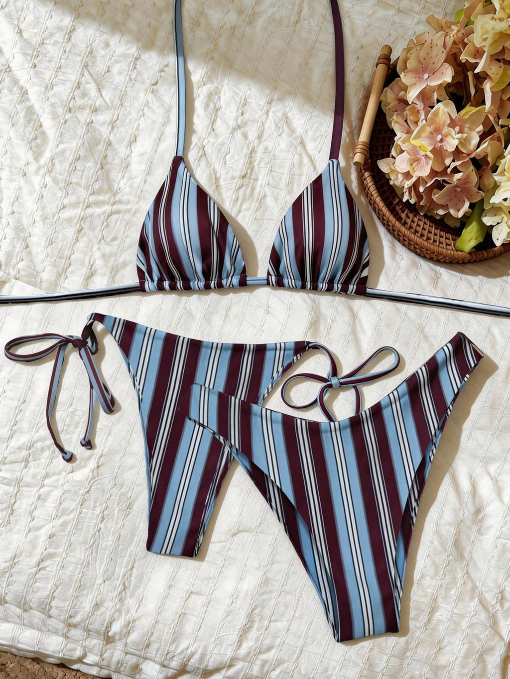 Elavelle 3pcs Women's Random Print Halter High Cut Bikini Set,