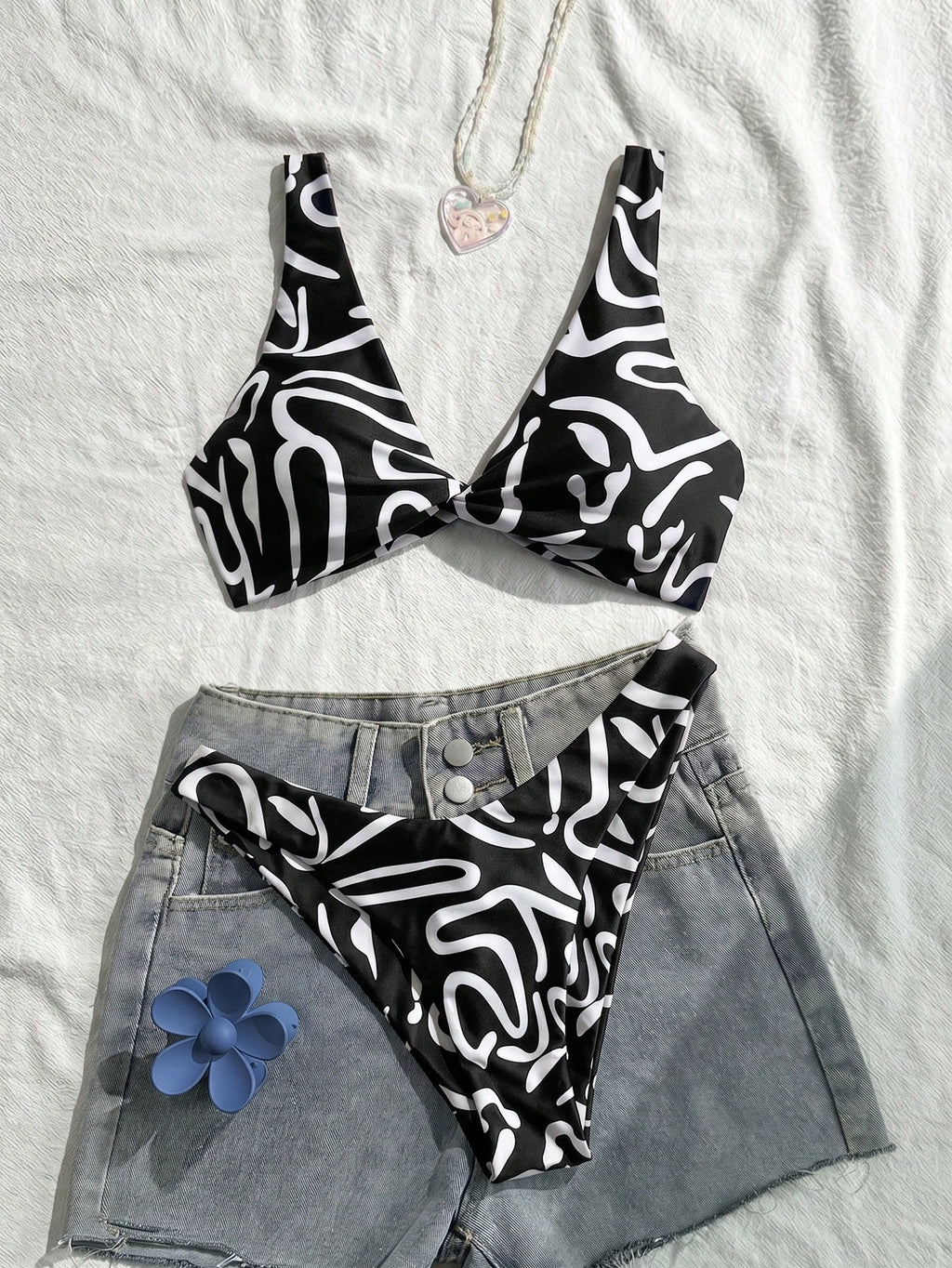 Swim Vcay Women Fashion Blue Floral Print Separate Swimwear Set, Sexy