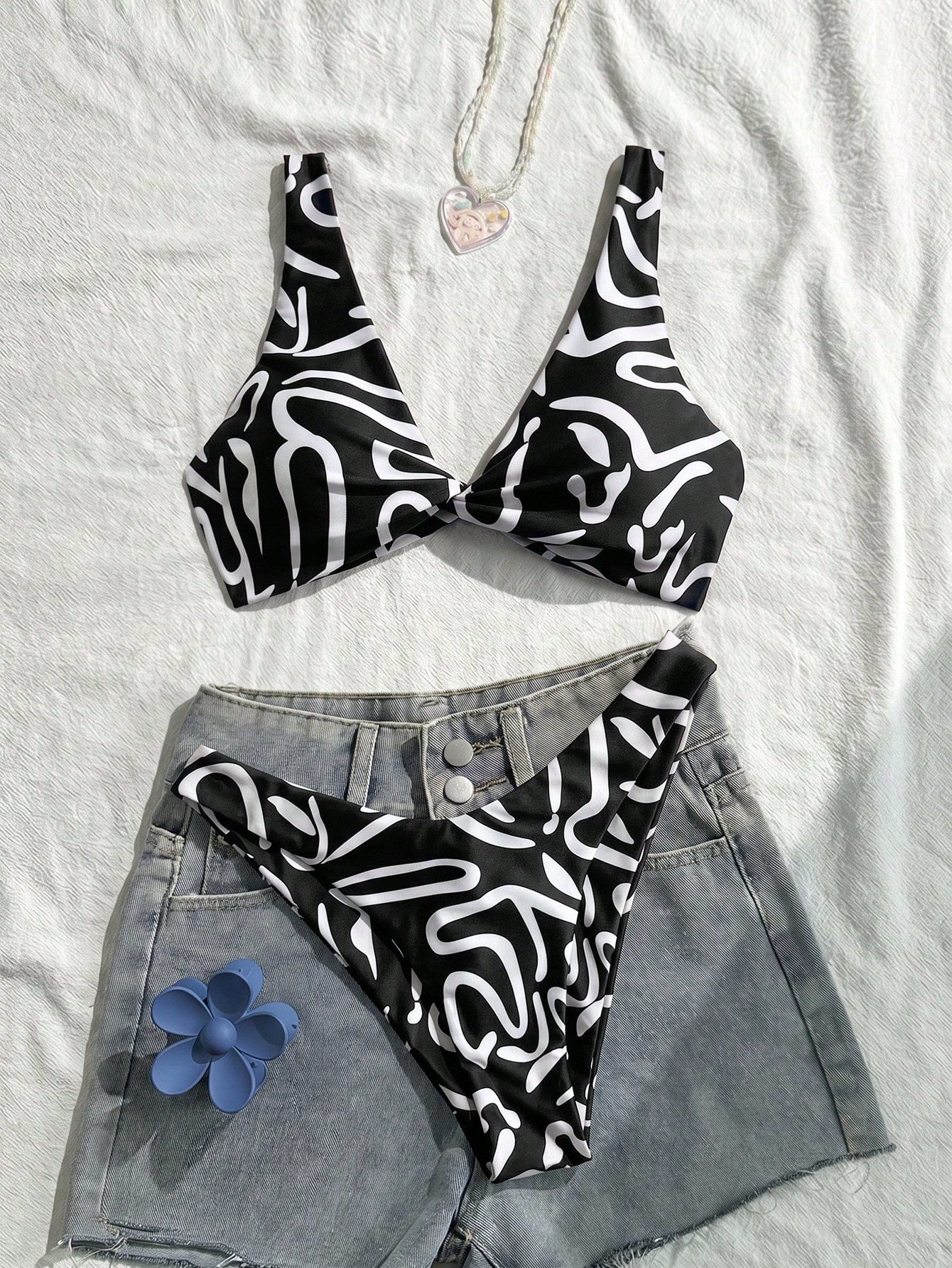 Swim Vcay Women Fashion Blue Floral Print Separate Swimwear Set, Sexy