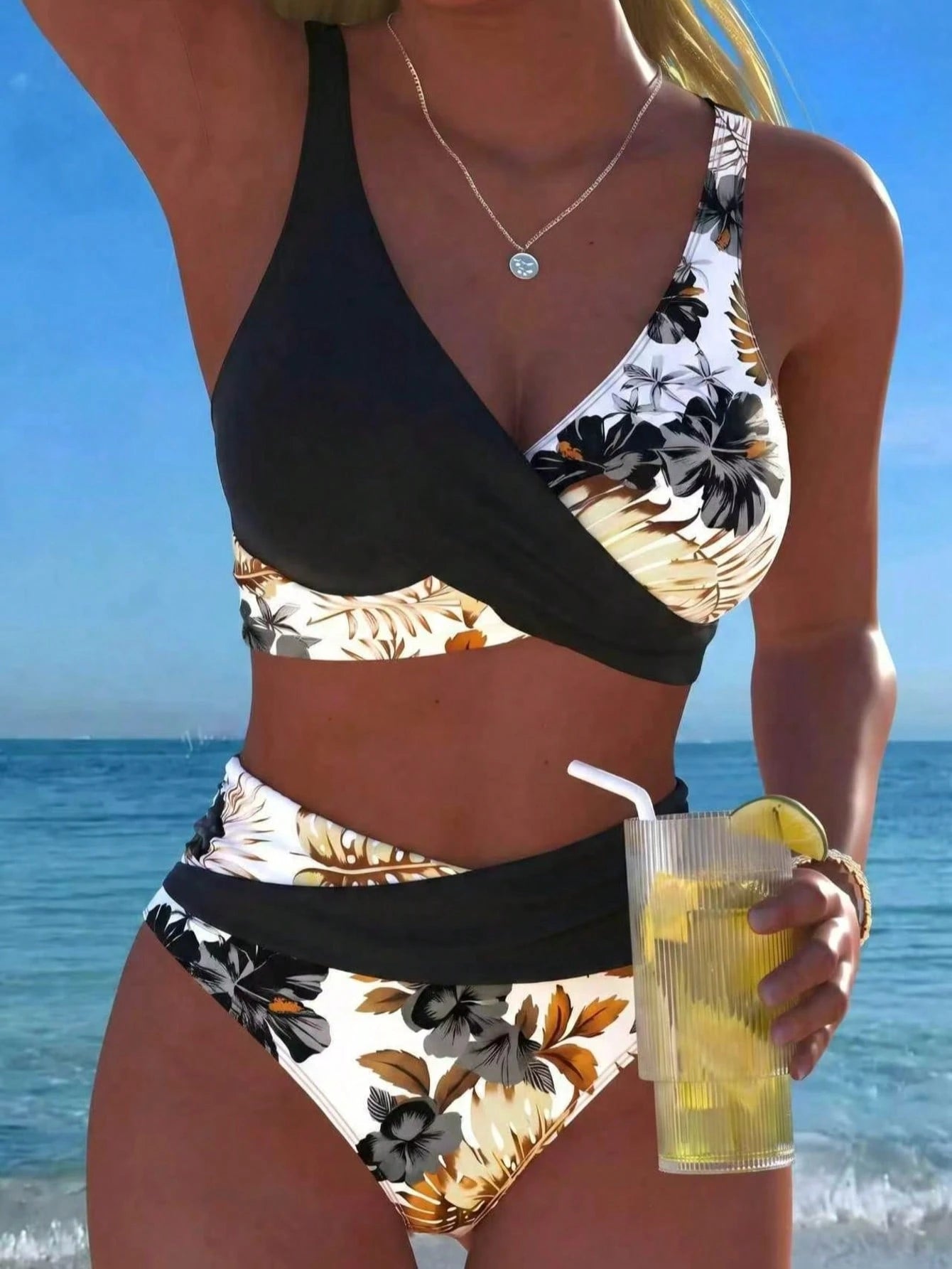 New Beach,Swimming Pool,Vacation,Sexy,Elegant Plant Printed Plain