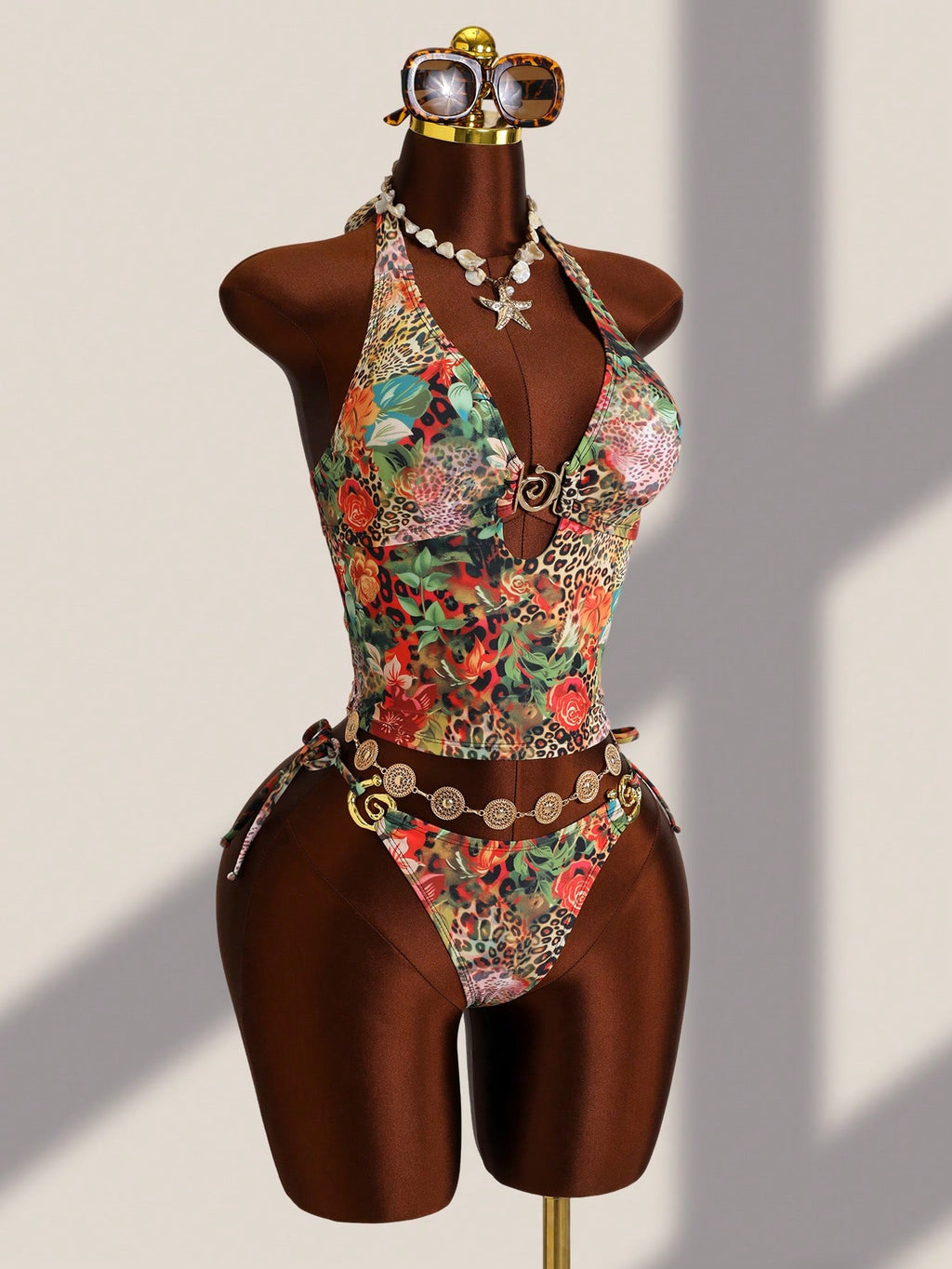 Zestiva 2pcs Women's Summer Beach Vacation Random Print Metal Decor Tie Side Triangle Tankini Set - image 3