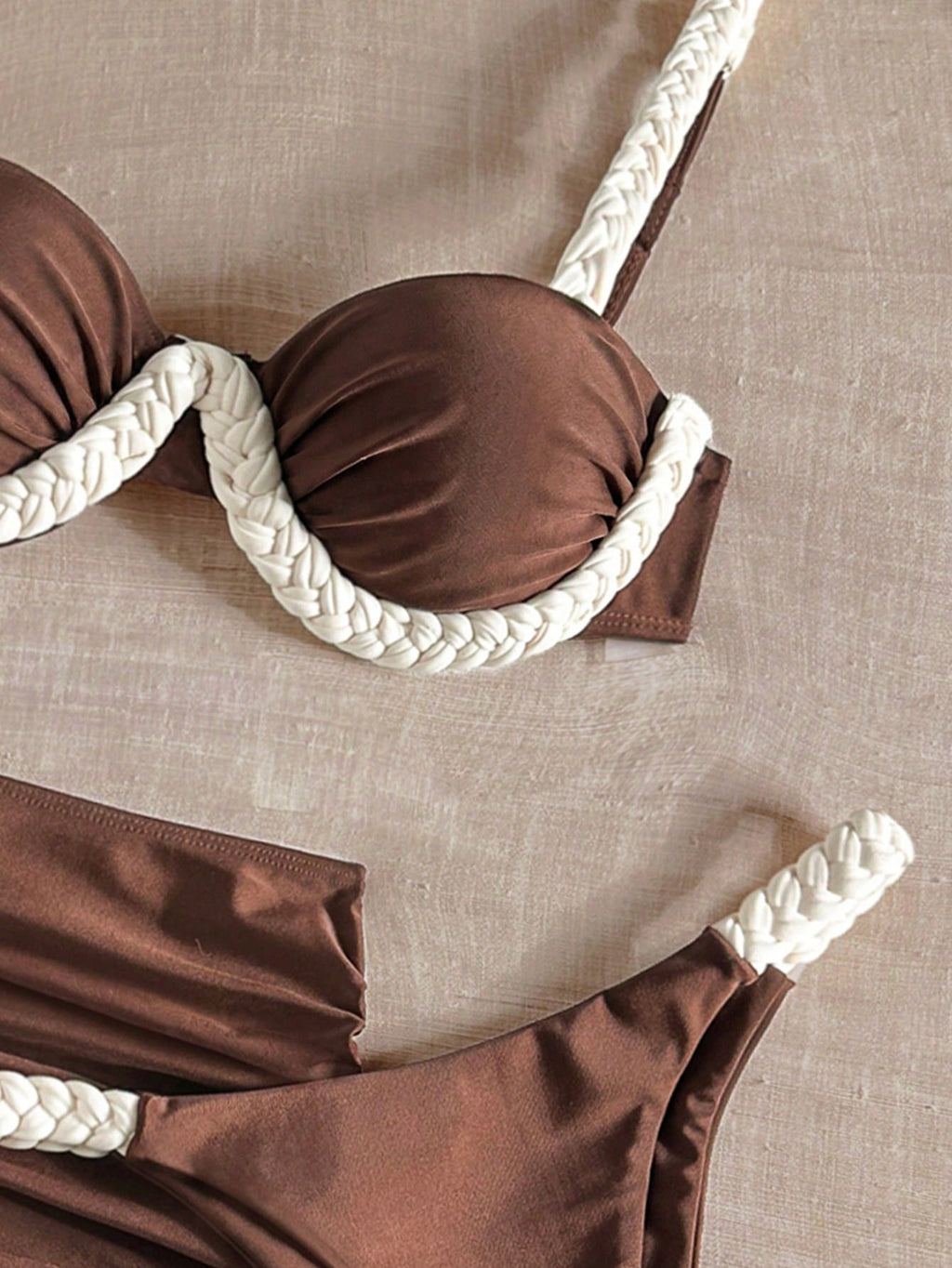 Bikinx 3pcs Elegant Bikini Set, With Woven Strap Back And Ruffle High