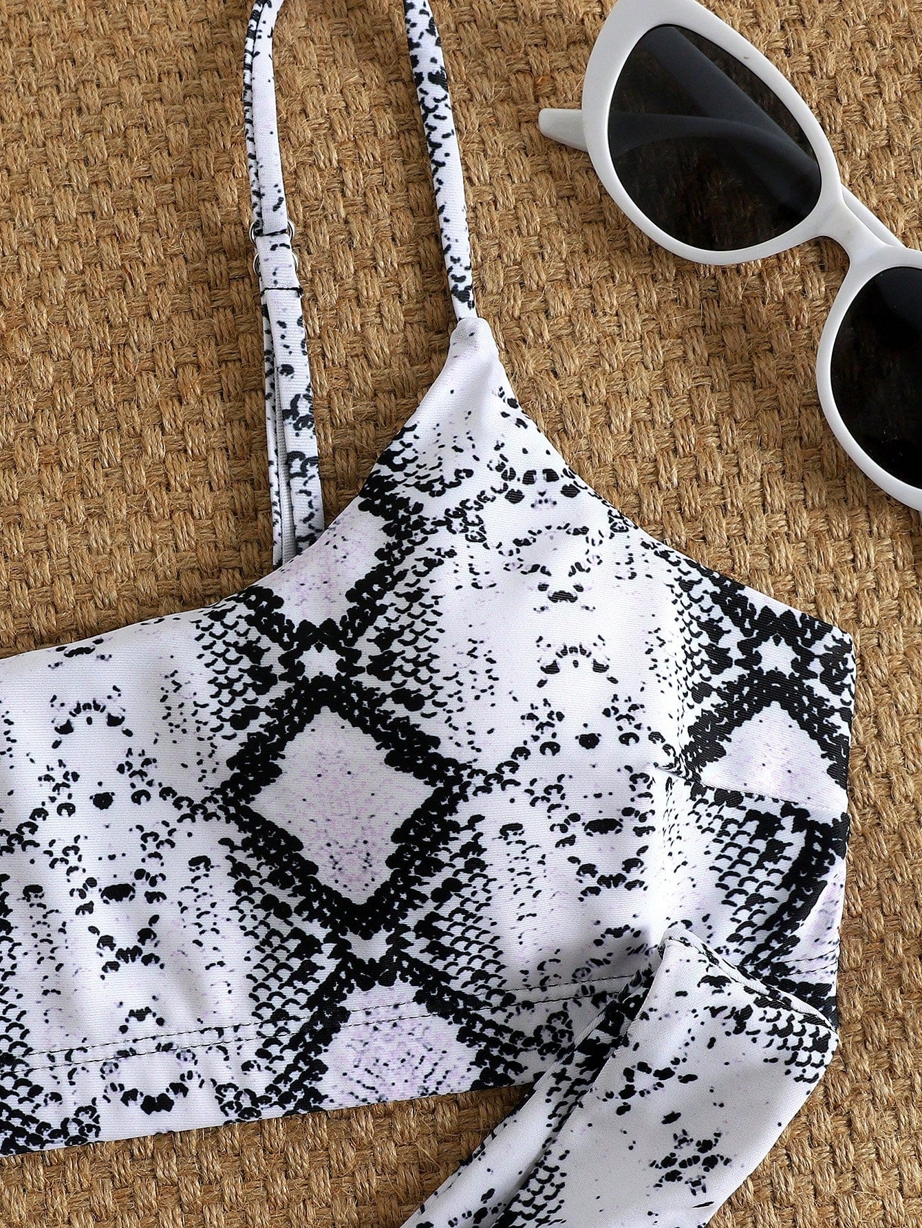 Leopard Print Backless Halter Sexy 2 Pieces Swimwear For Women