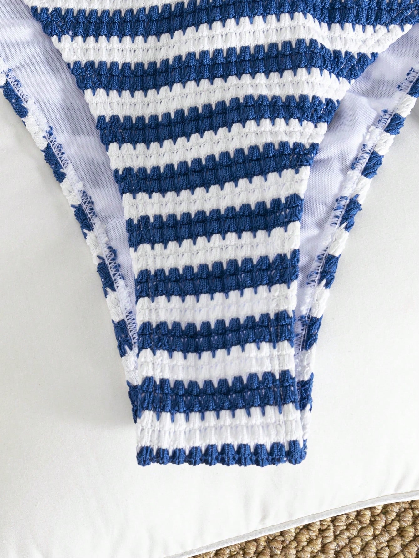 Slim Striped Women's Two Pieces Bikini, Sexy European Strapless