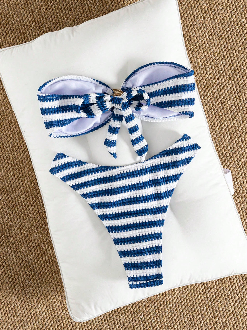 Slim Striped Women's Two Pieces Bikini, Sexy European Strapless