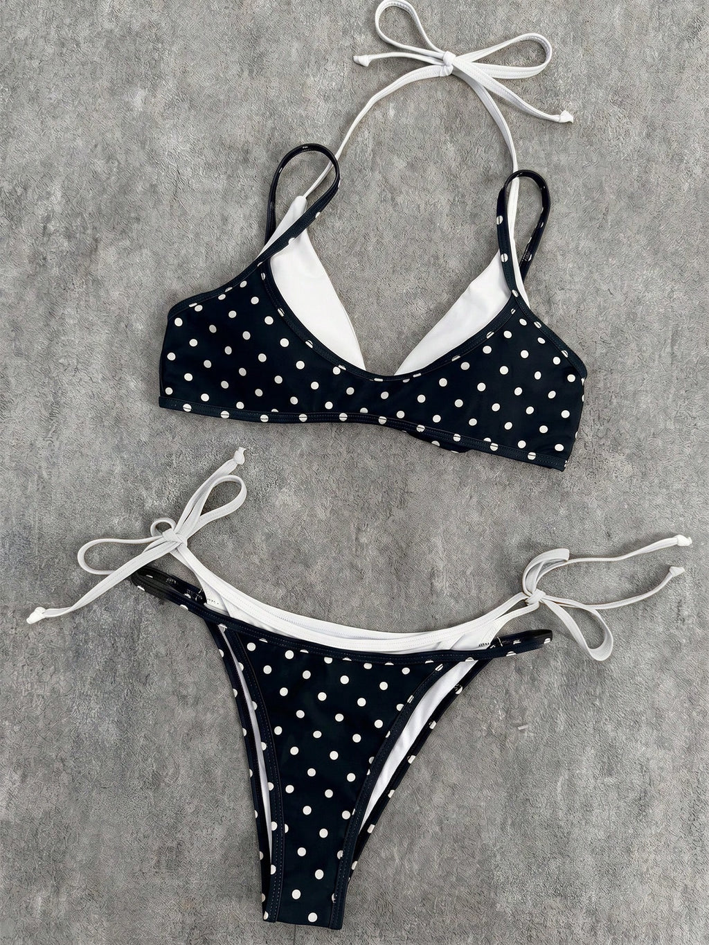 2026 Women's Swimwear Set, Polka Dot Contrast Color Halter Sexy Backless Bikini