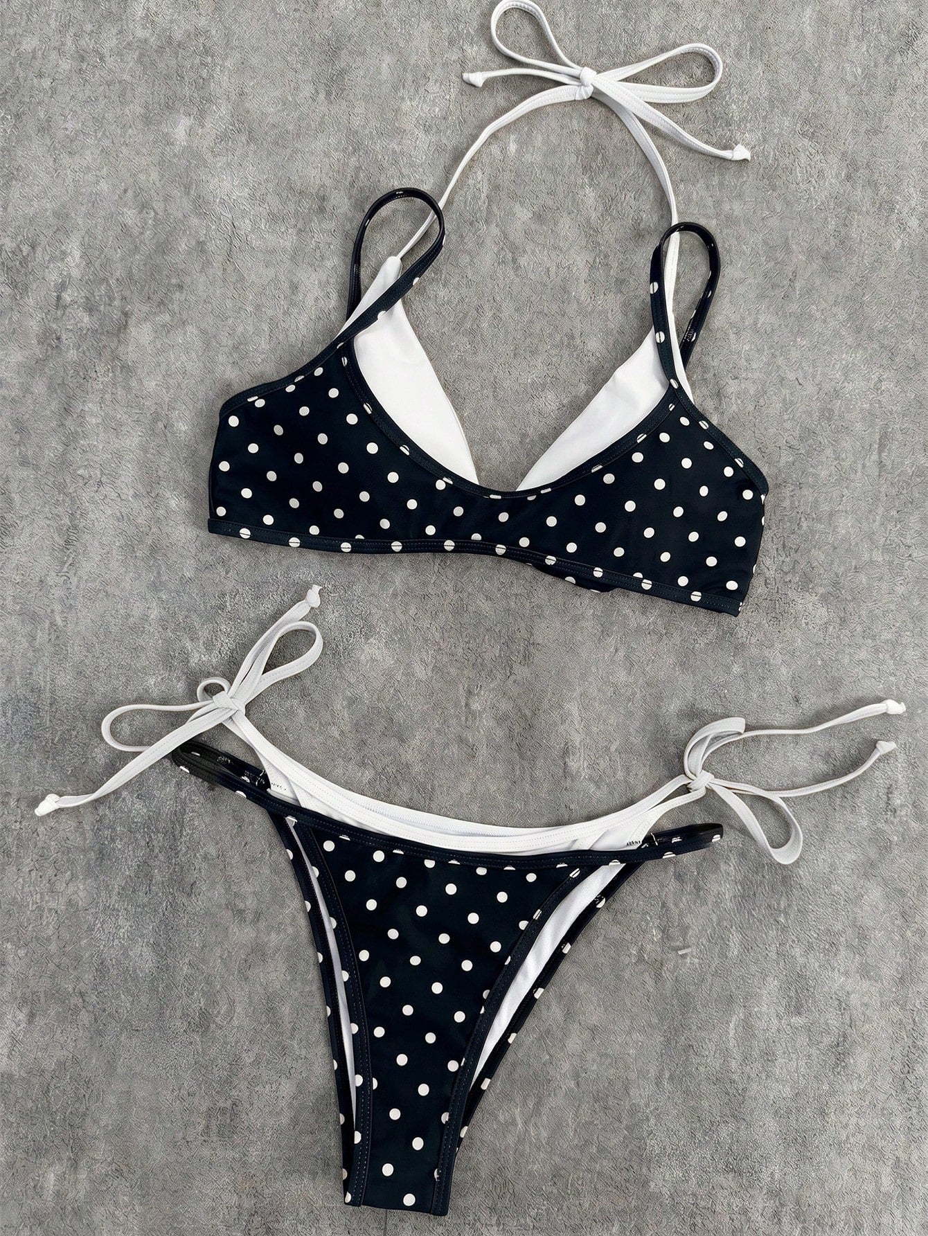 2026 Women's Swimwear Set, Polka Dot Contrast Color Halter Sexy Backless Bikini