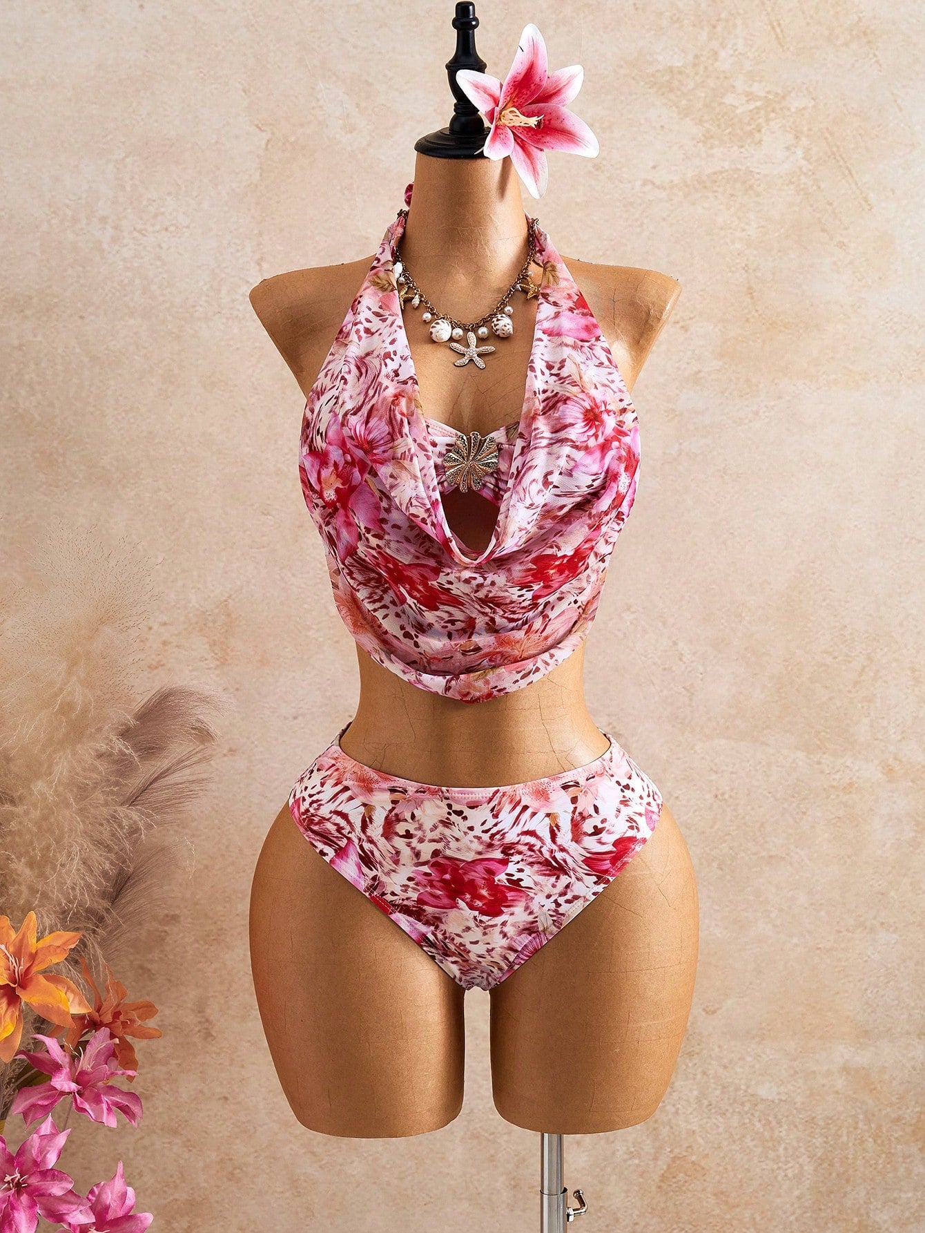 Bellisia 2026 Spring/Summer Vacation Romantic Floral Print Halter