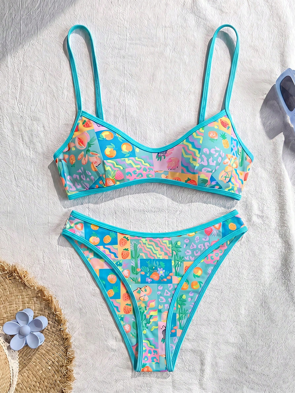 Swim Vcay Women's Summer Beach Vacation Marine Life Print Trim Sexy