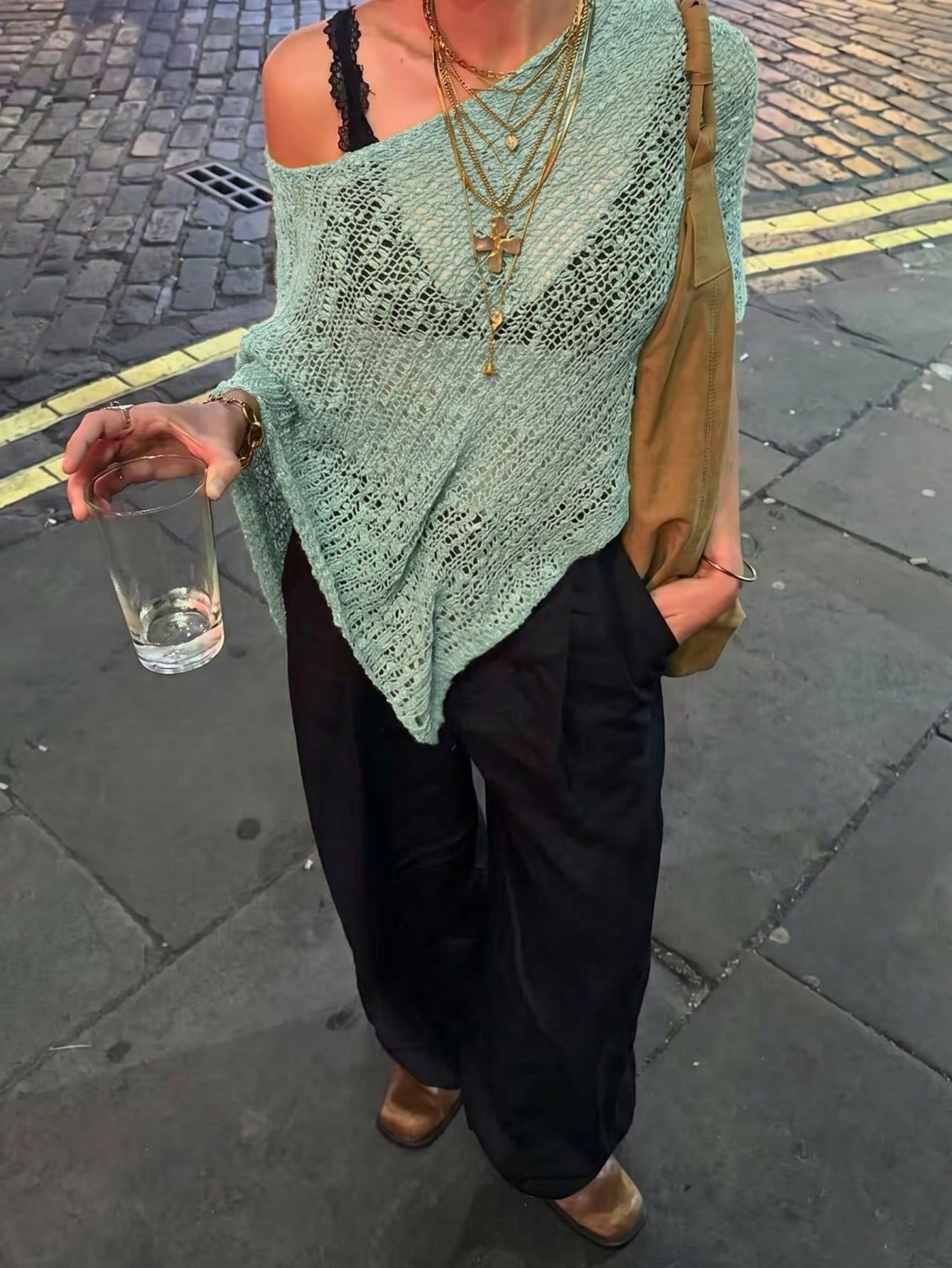 Vivid Style Women's Asymmetrical Hollow Out Casual Versatile Cape
