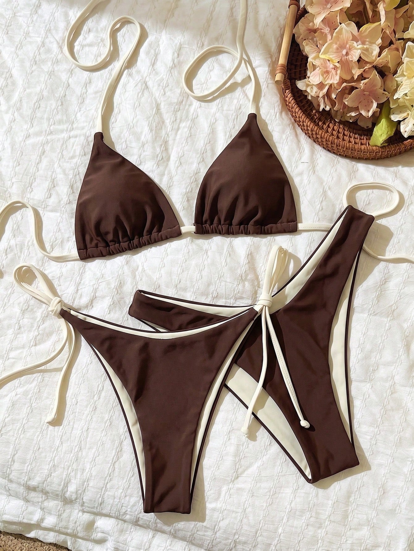 Elavelle 3pcs Women's Random Print Halter High Cut Bikini Set,