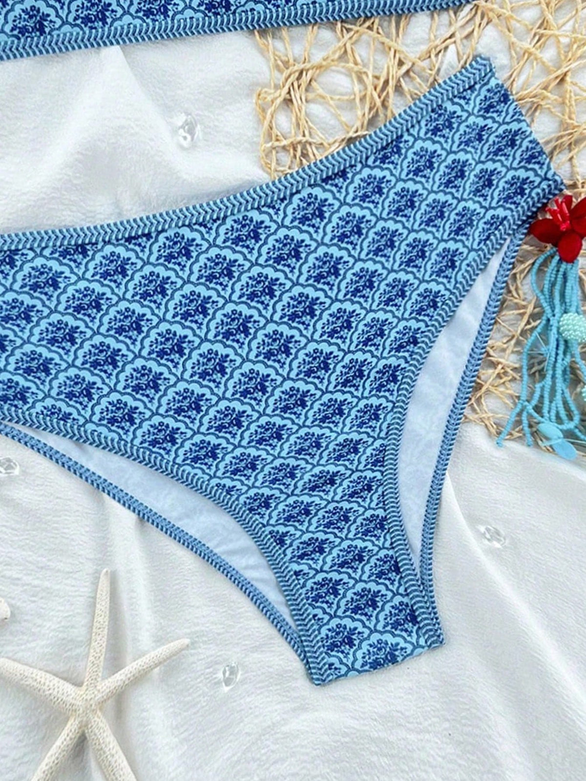 Swim Vcay 2026 Spring/Summer Women's Ditsy Floral Bandeau Bikini Set, Minimalist Beach Vacation Swimwear - image 14
