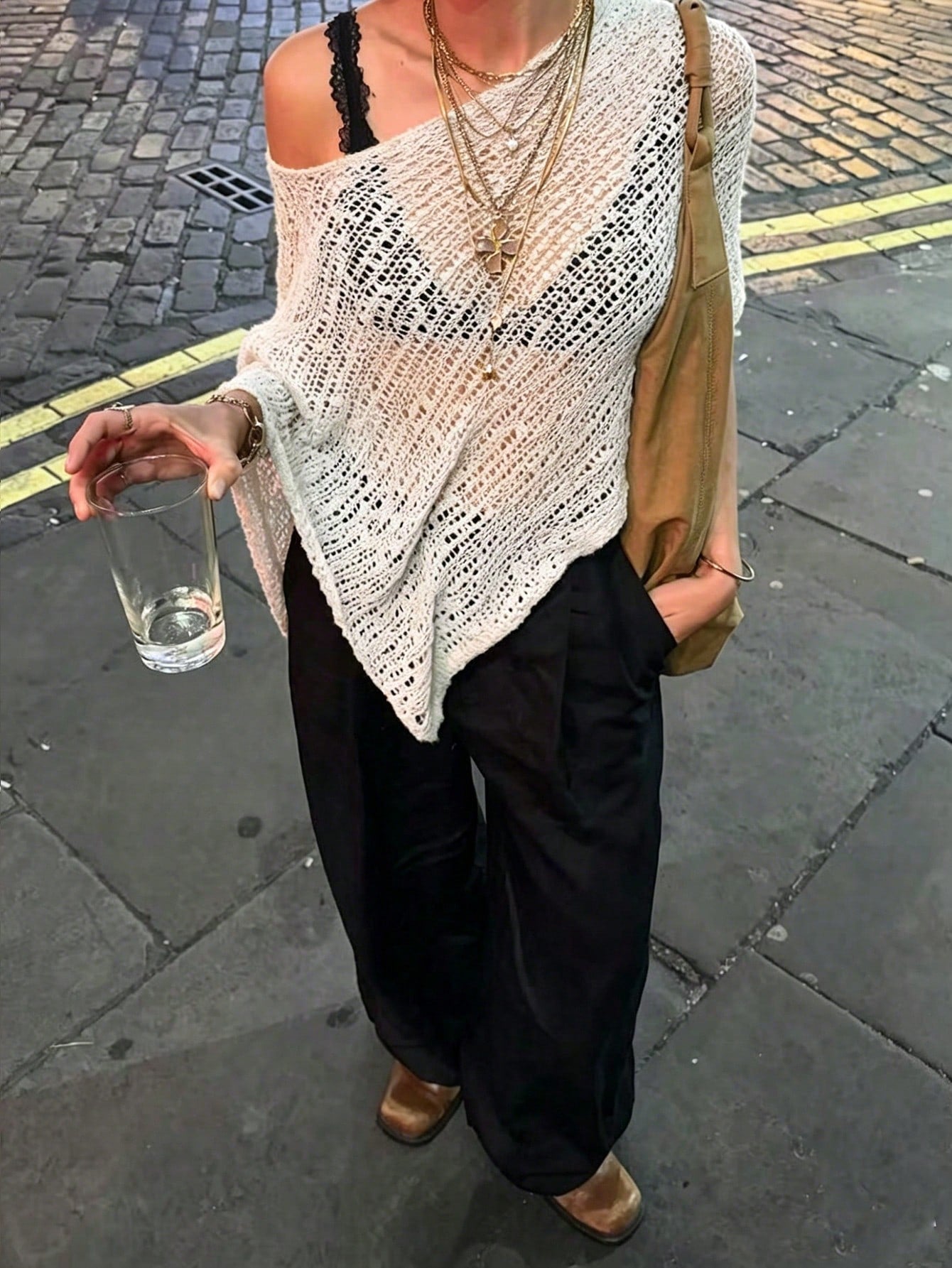 Vivid Style Women's Asymmetrical Hollow Out Casual Versatile Cape