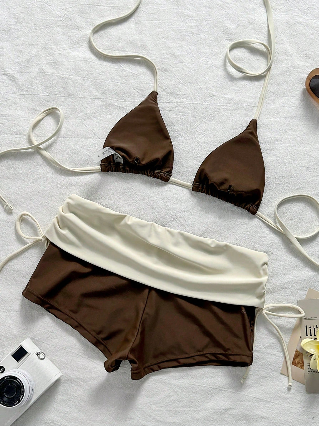 Elavelle Color-Blocked Bikini Set Consisting Of A Neck-Girdle