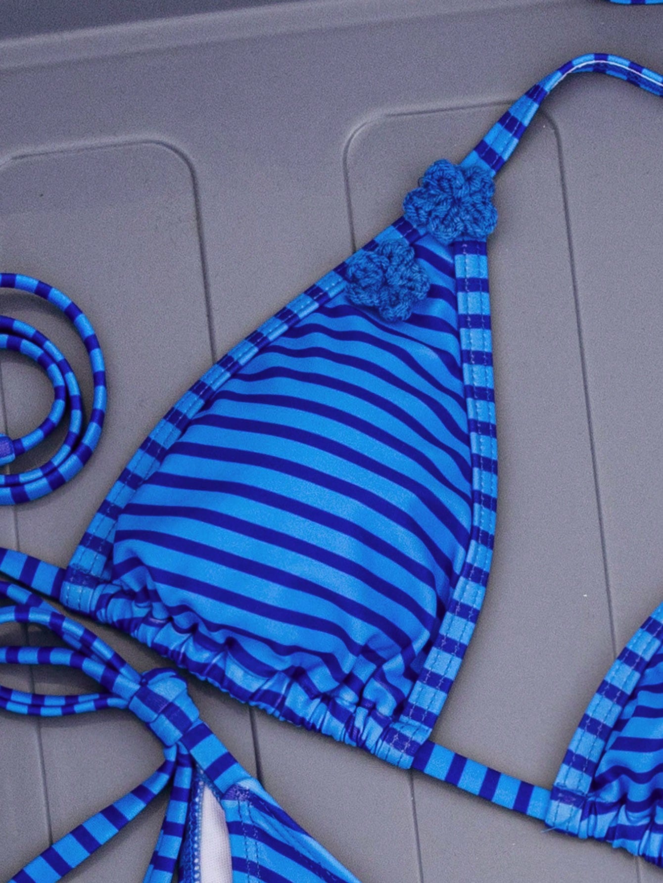 Women's Sexy Halter Tie Back Striped Bikini Set With Tie-Side Bottom,