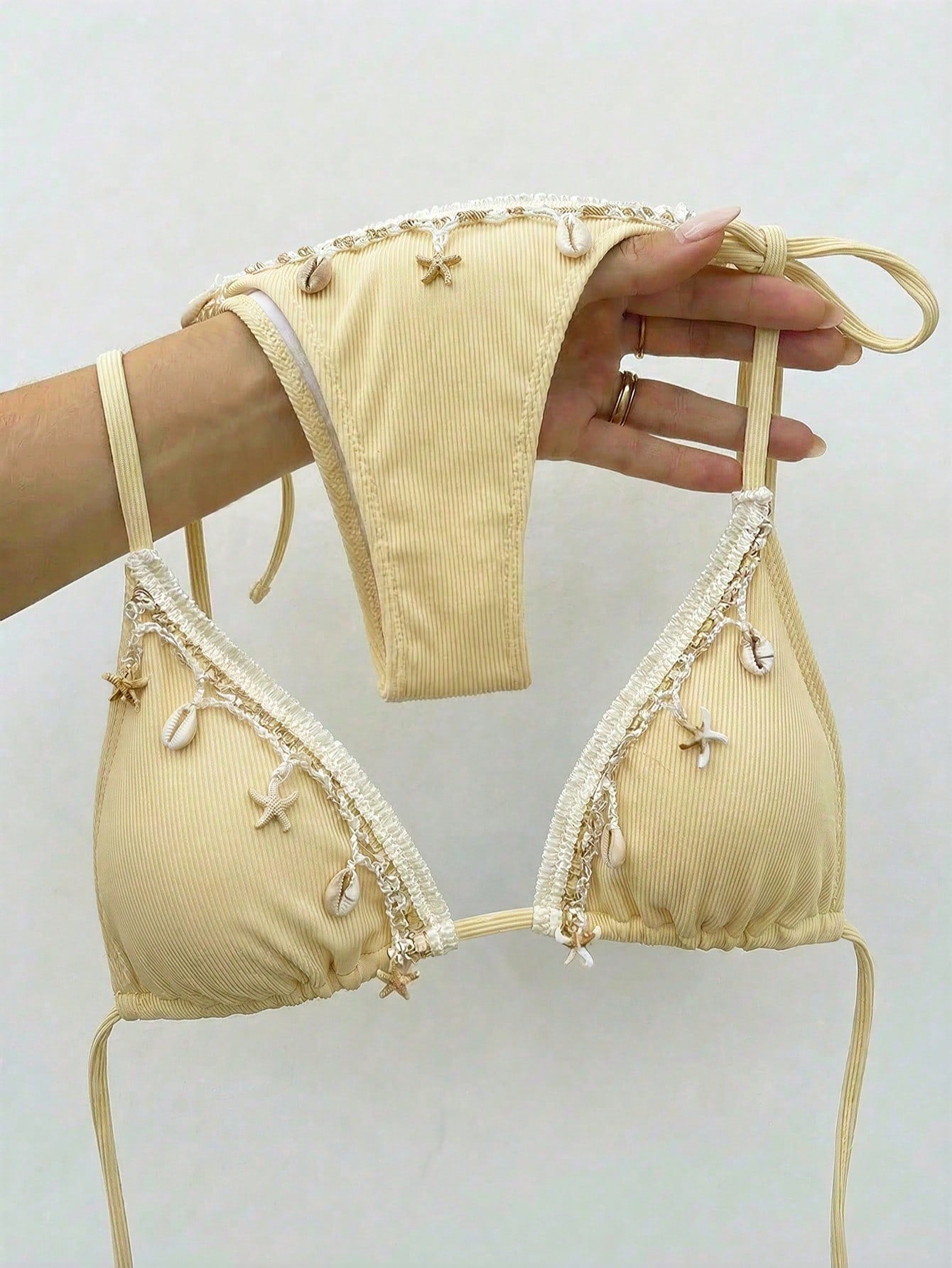 Bikinx Women's Solid Color Satin Ribbon & Shell Decor Triangle Cup