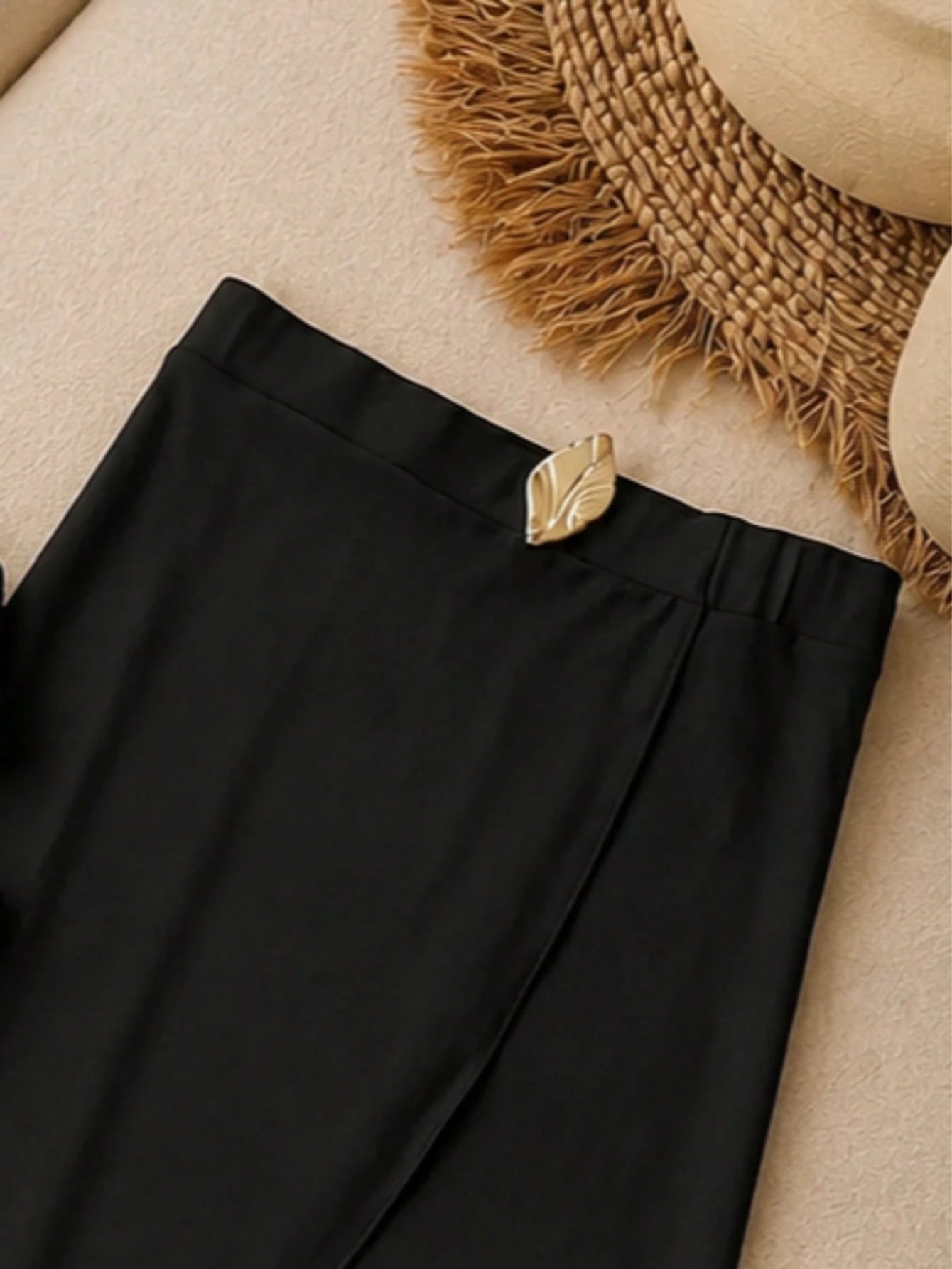 Summer New Elegant Black Bandeau Two-Piece Bikini Set With Sheer Slit