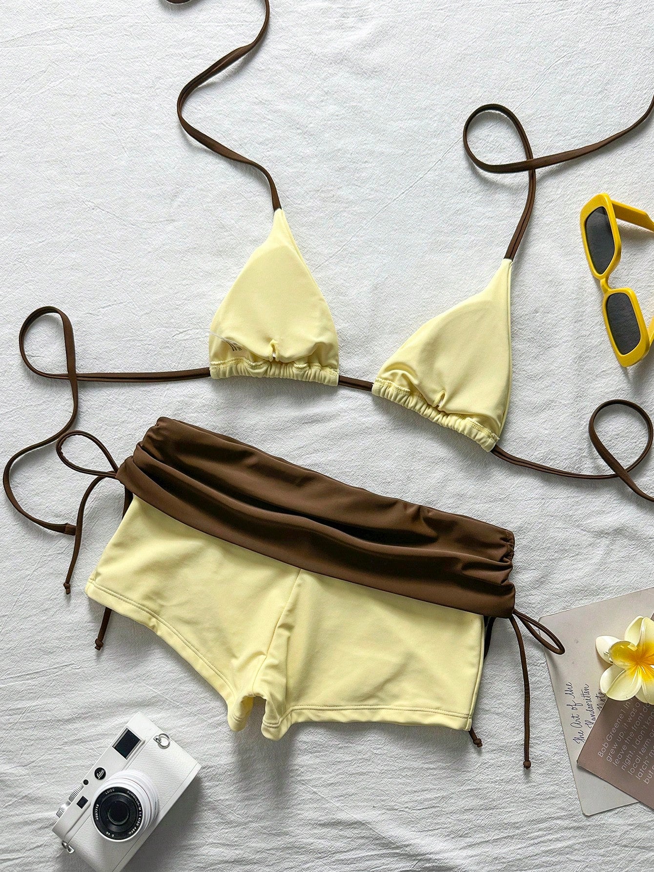 Elavelle Color-Blocked Bikini Set Consisting Of A Neck-Girdle
