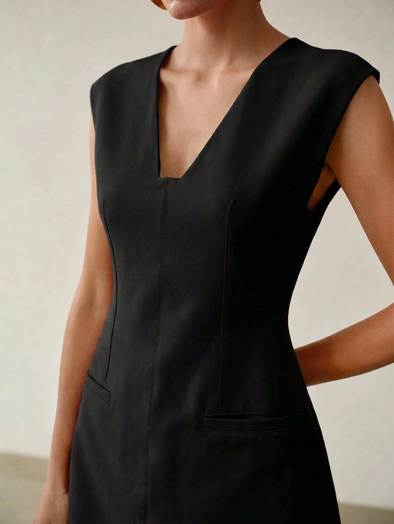 MOTF PREMIUM SPRING/SUMMER 3D CUT STRUCTURAL DESIGN ELEGANT DRESS - image 2